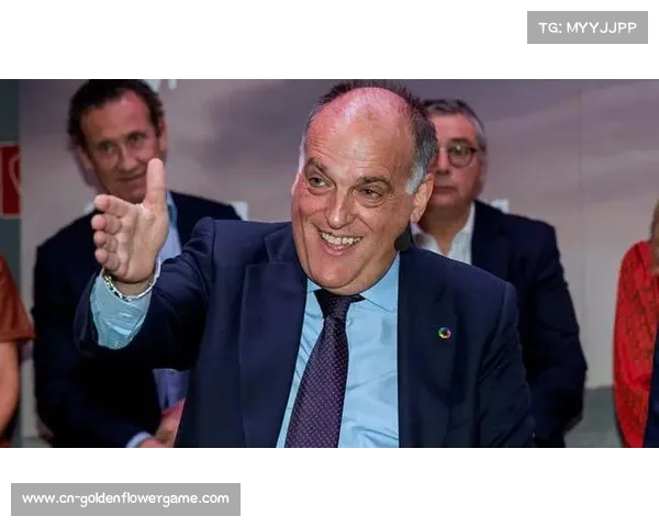 特瓦斯指控皇马炒作欧超联赛,弗洛伦蒂诺沉默应对 特瓦斯指控皇马炒作欧超联赛,弗洛伦蒂诺沉默应对